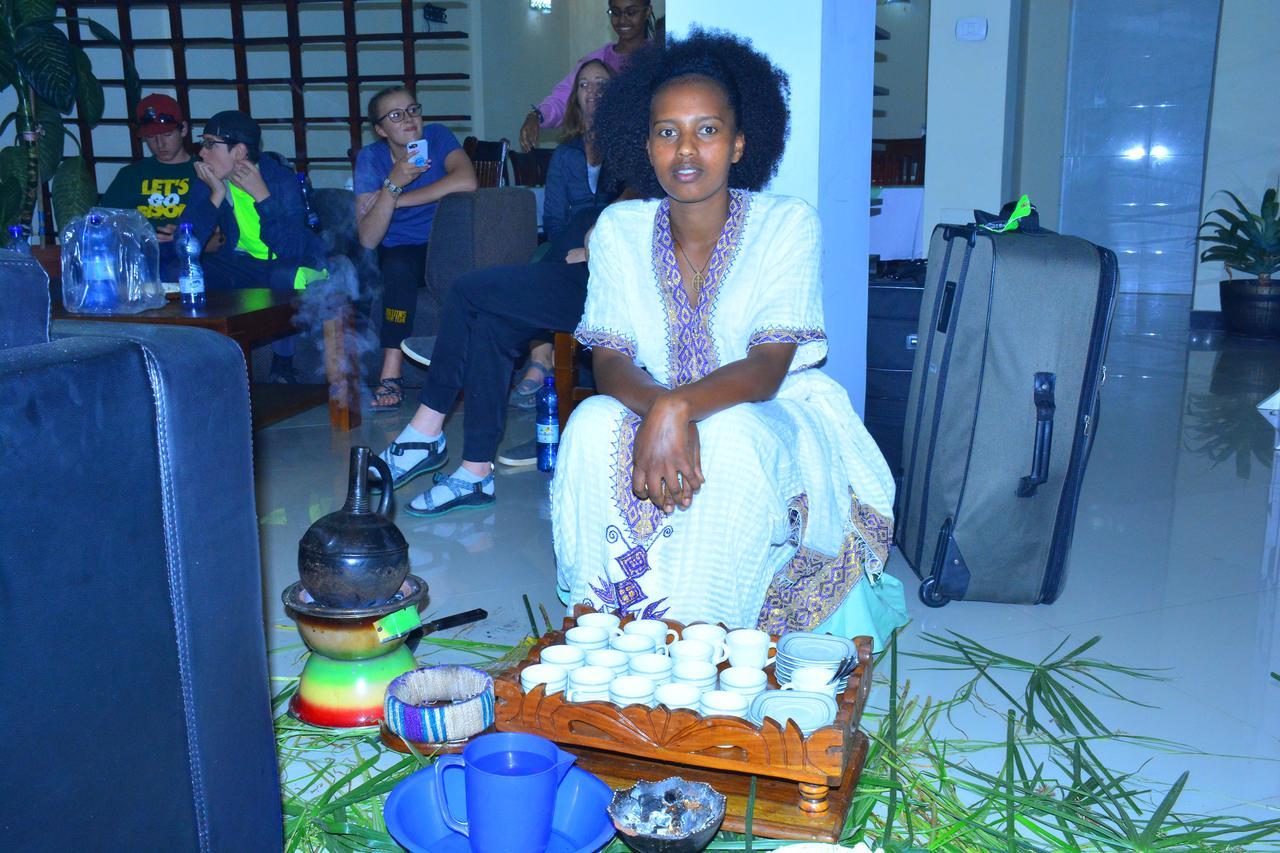 Afro Addis Hotel Apartment Exterior foto