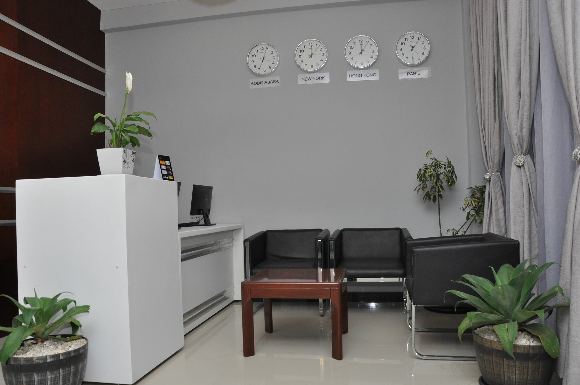 Afro Addis Hotel Apartment Exterior foto