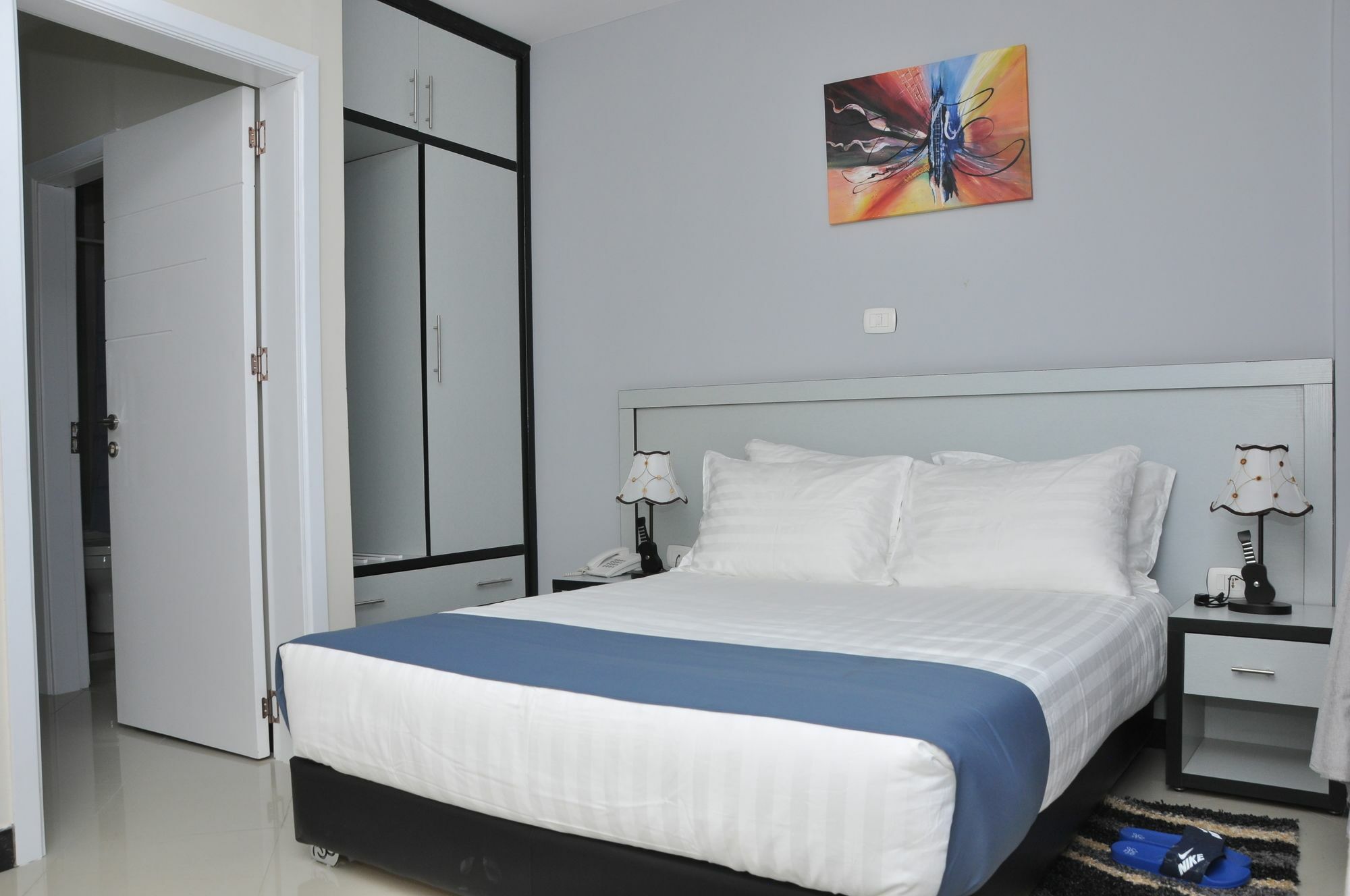Afro Addis Hotel Apartment Exterior foto