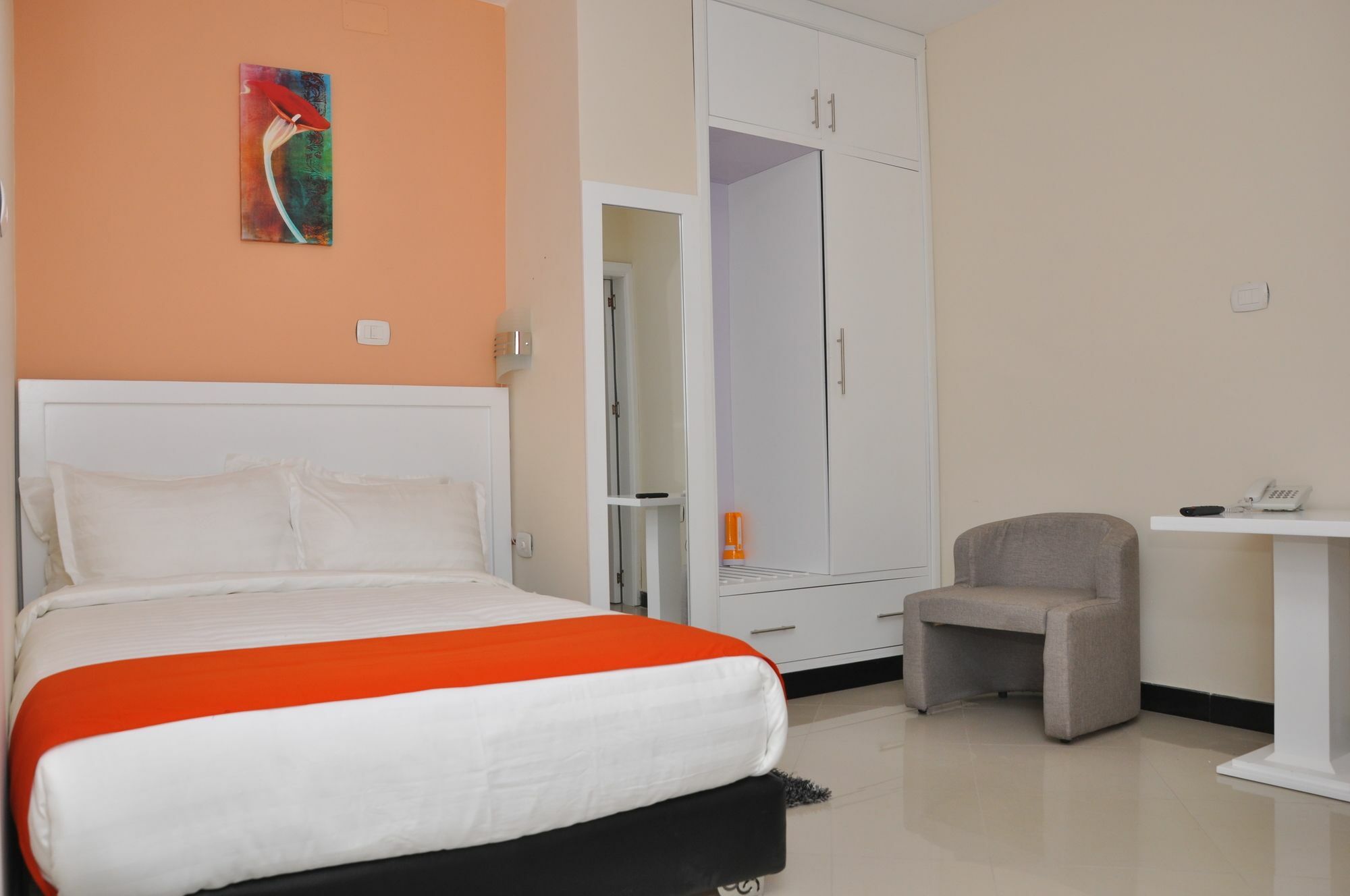 Afro Addis Hotel Apartment Exterior foto